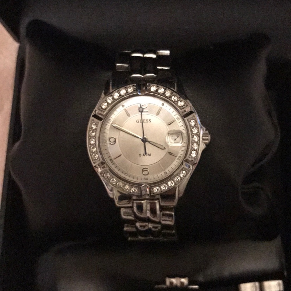 Guess watch - Picture 2 of 2